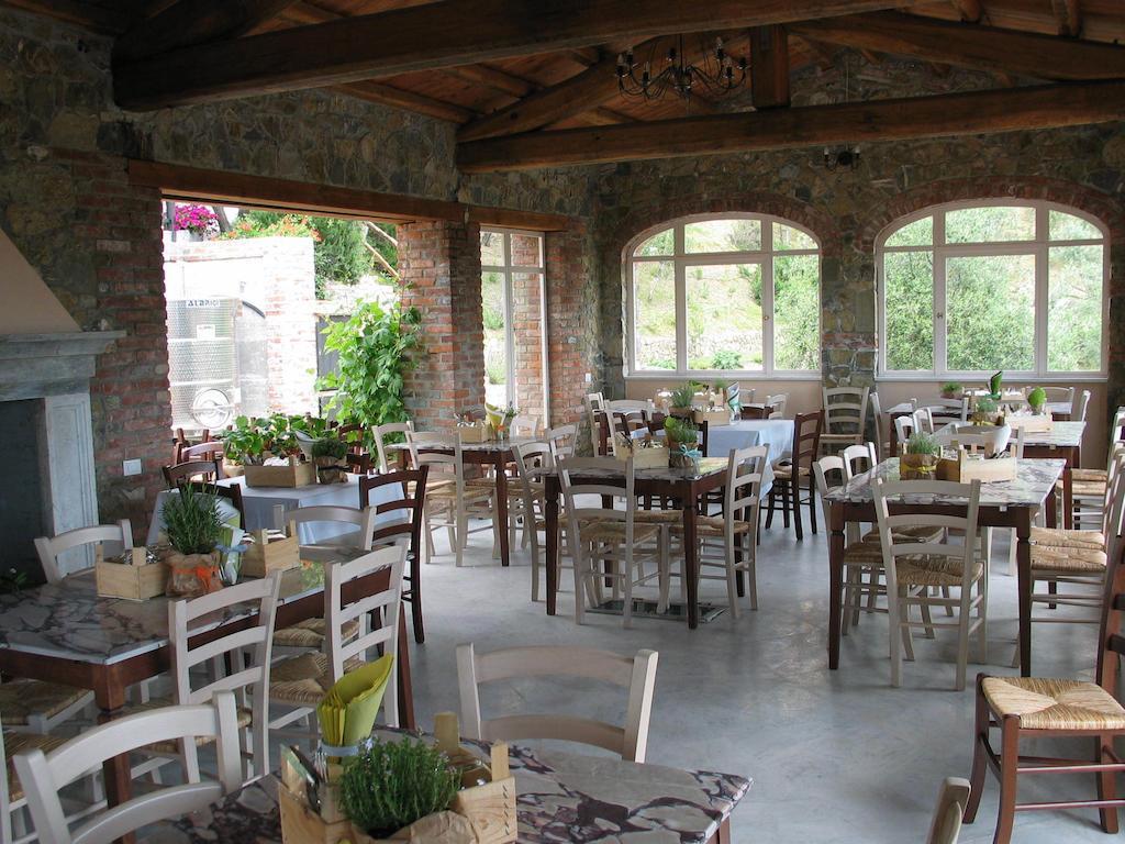 Agriturismo La Burlanda Fosdinovo Exterior photo