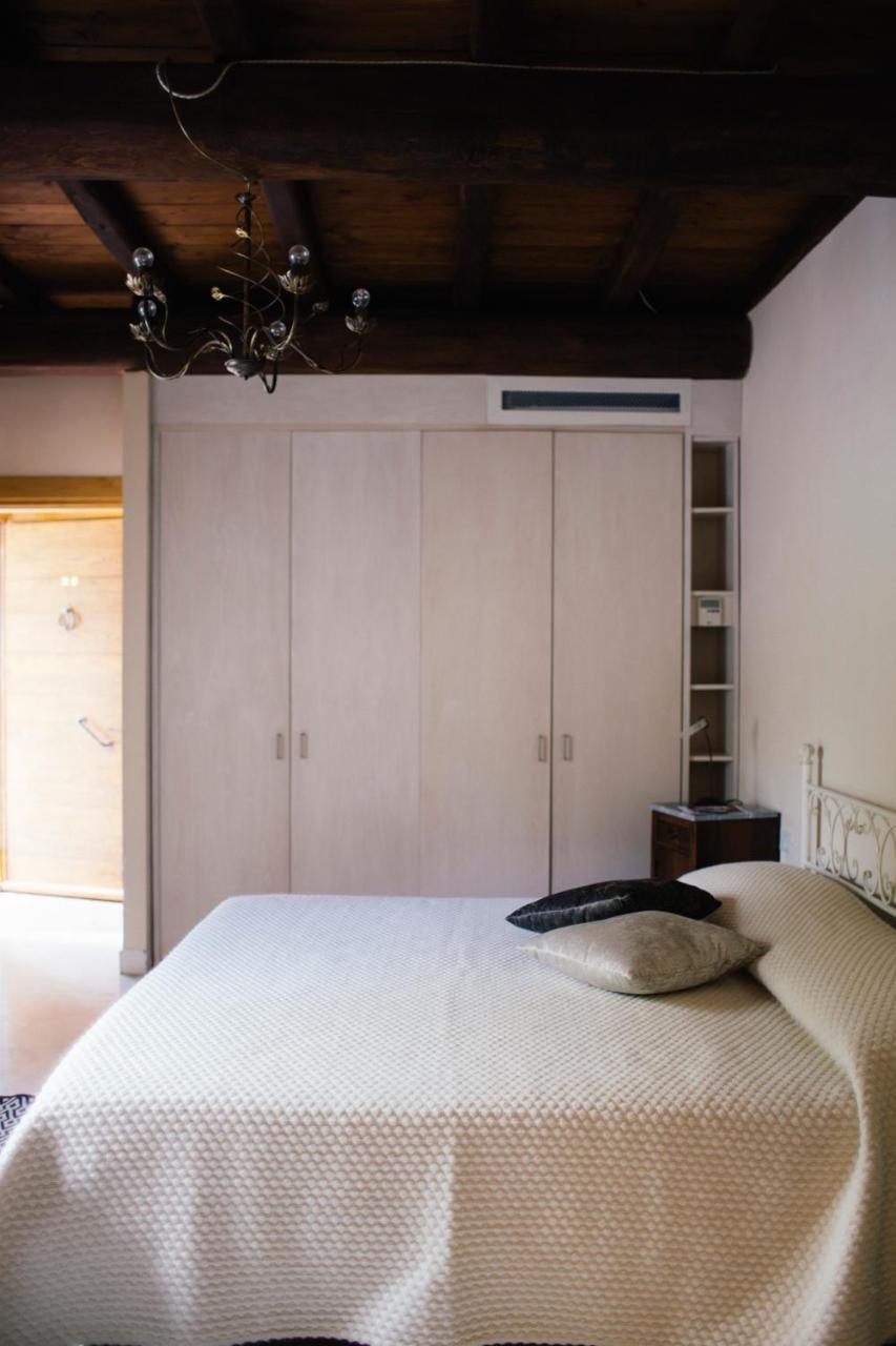Agriturismo La Burlanda Fosdinovo Exterior photo